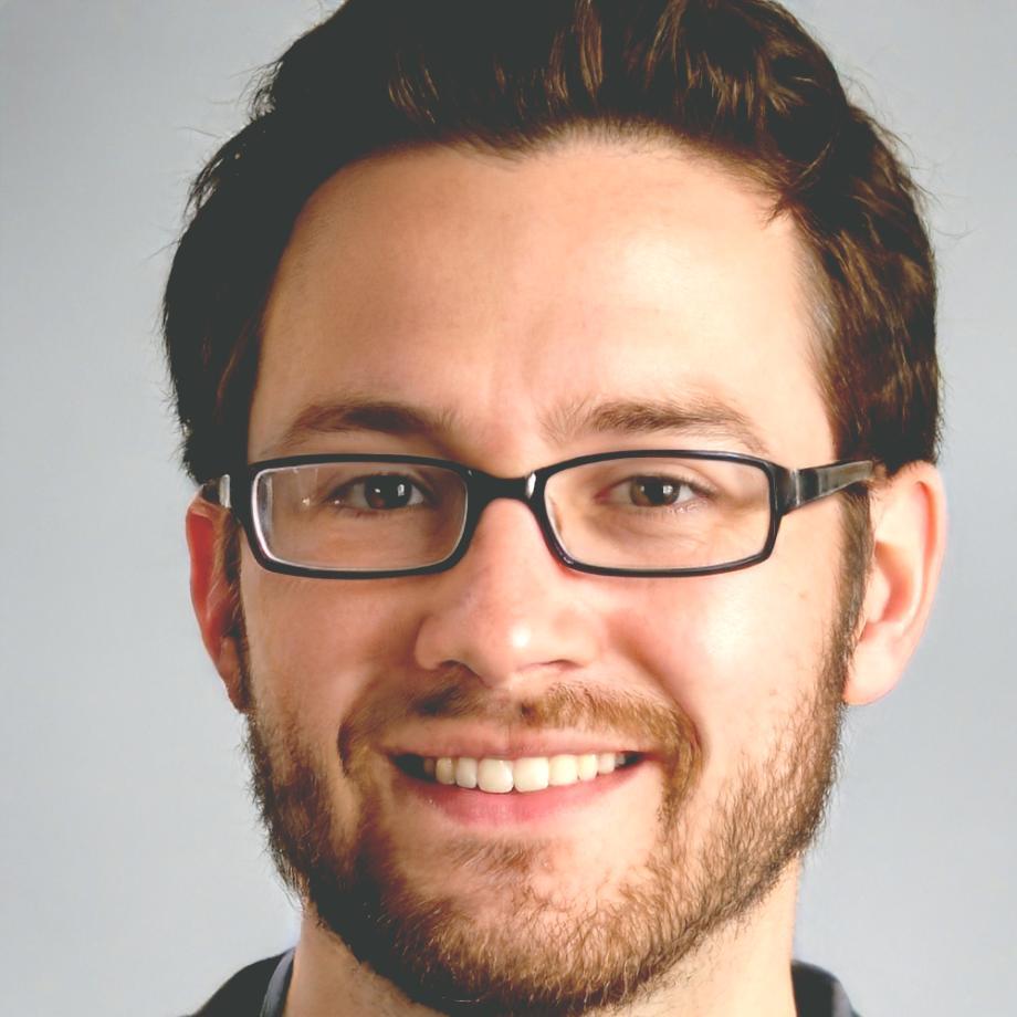 Portrait of Donovan Pike, emergency fund coach